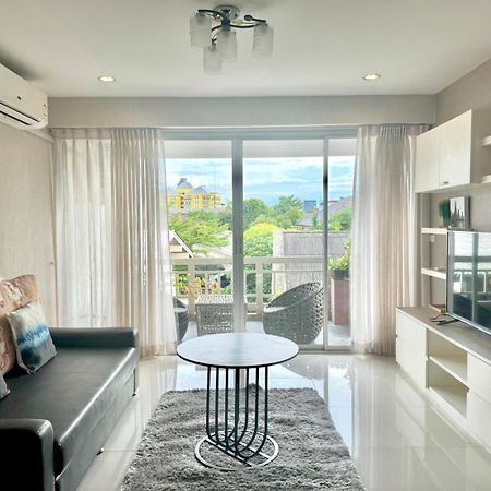 Baan Sabai Rama IV Apartment Bangkok Exterior foto
