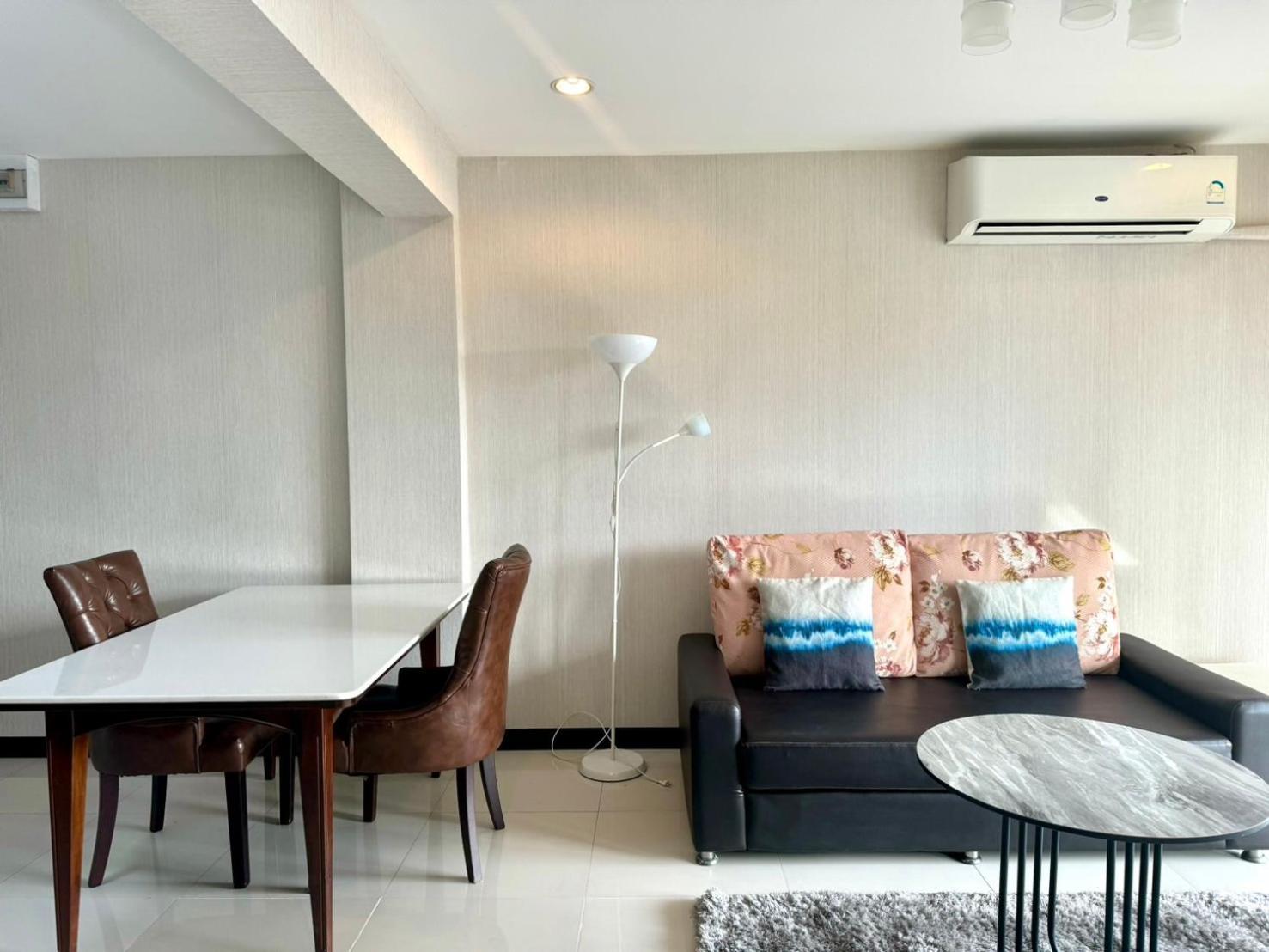 Baan Sabai Rama IV Apartment Bangkok Exterior foto