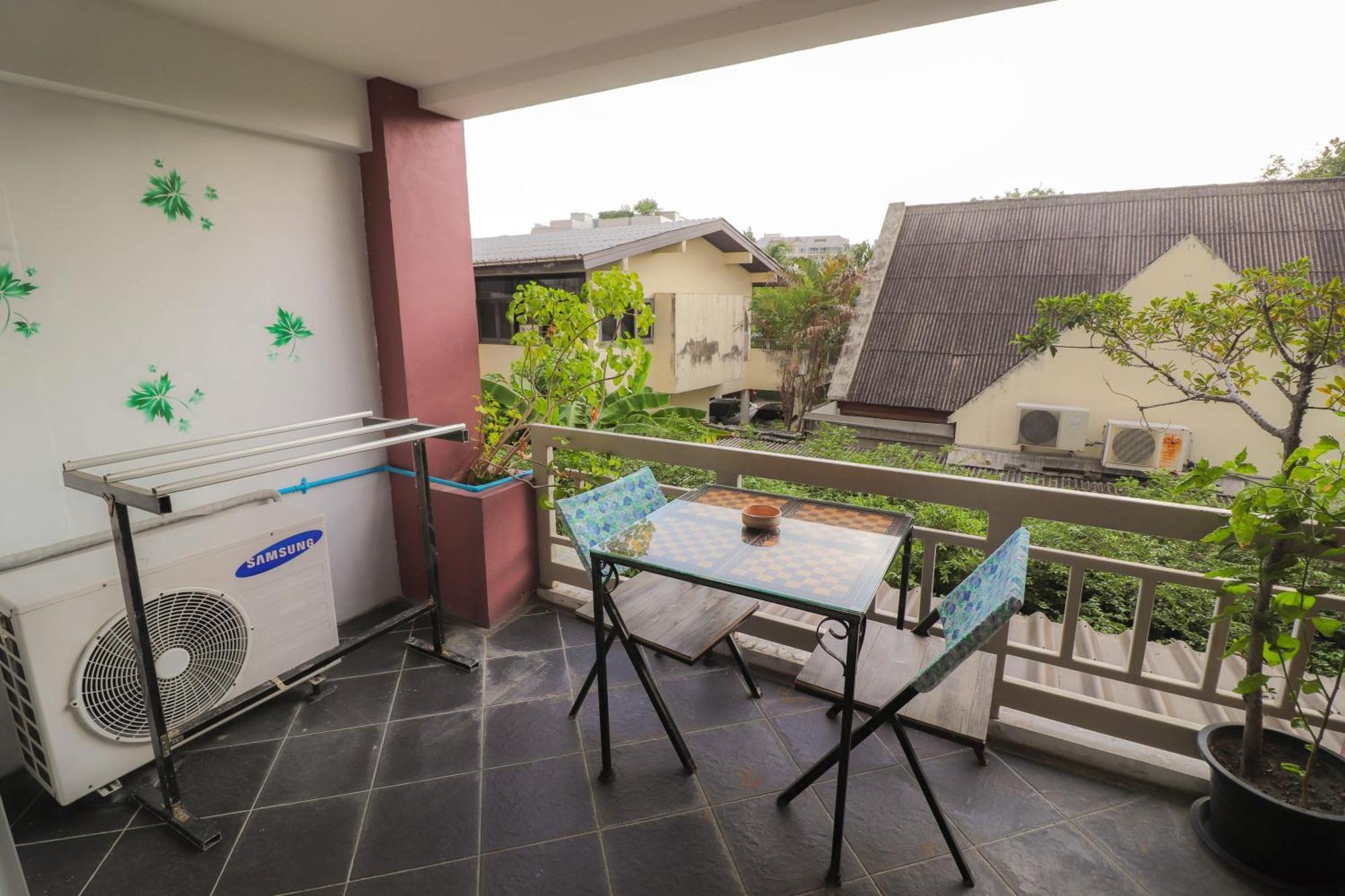 Baan Sabai Rama IV Apartment Bangkok Exterior foto
